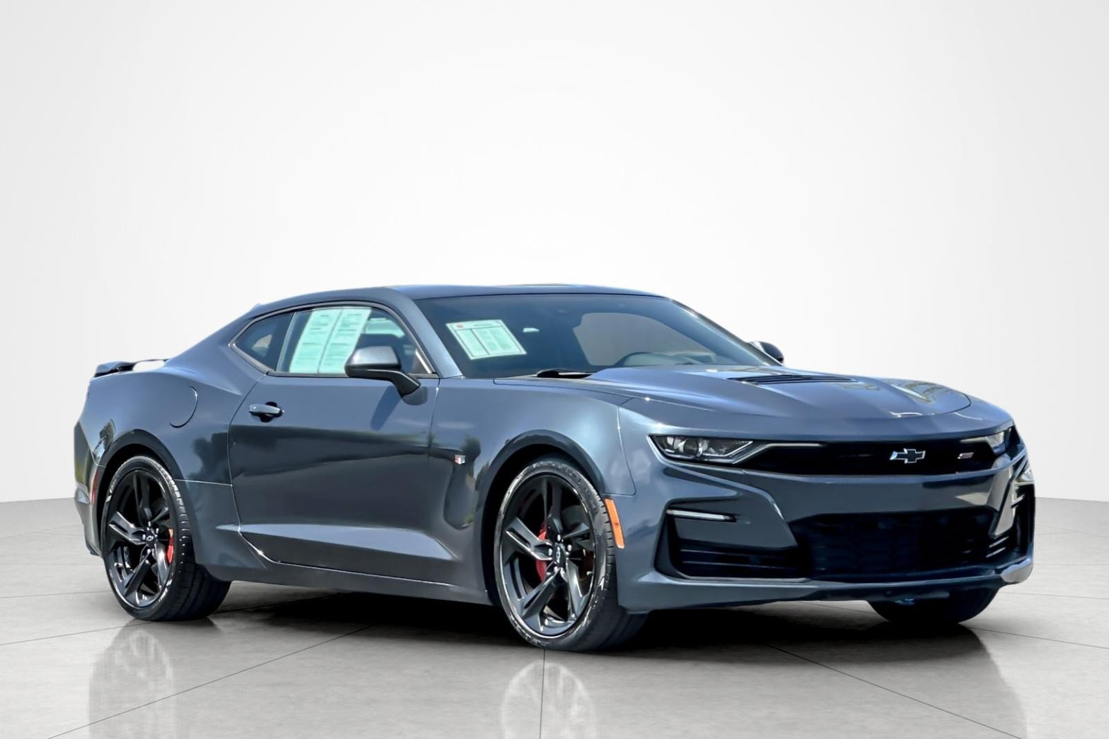Used 2021 Chevrolet Camaro SS RWD image 7