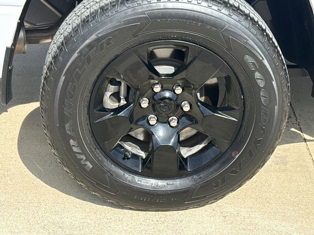 Used 2023 RAM 1500 Big Horn AWD/4WD image 10
