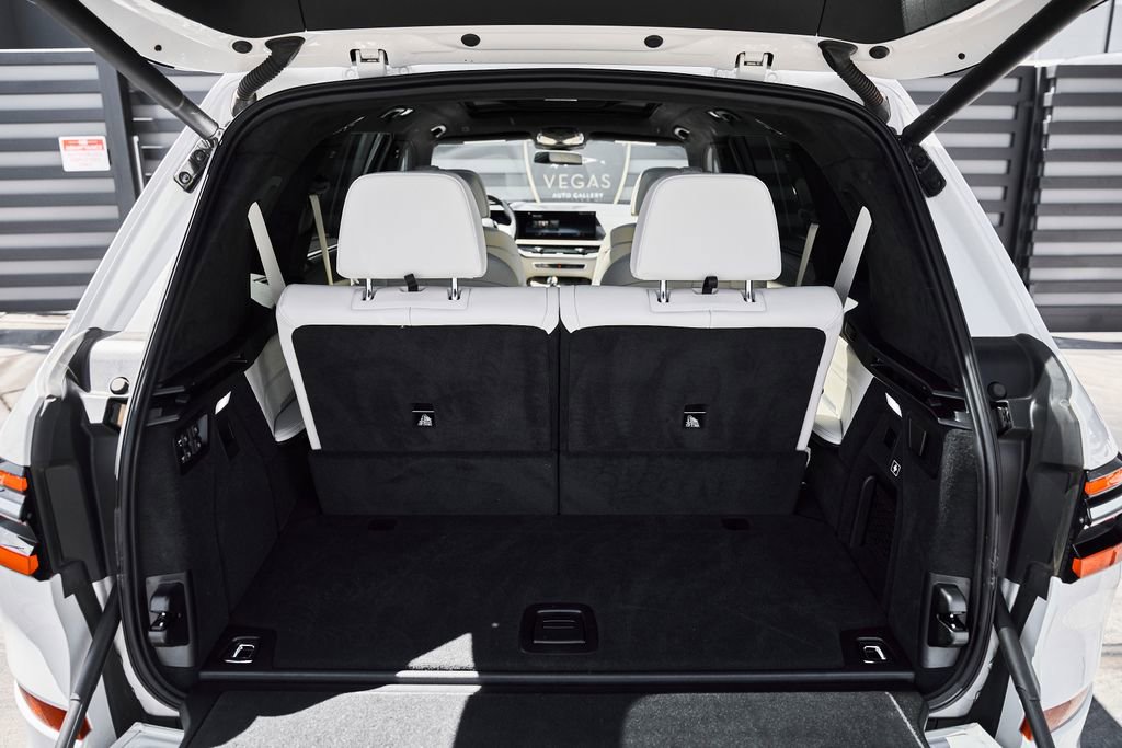 Used 2023 BMW ALPINA XB7 image 19