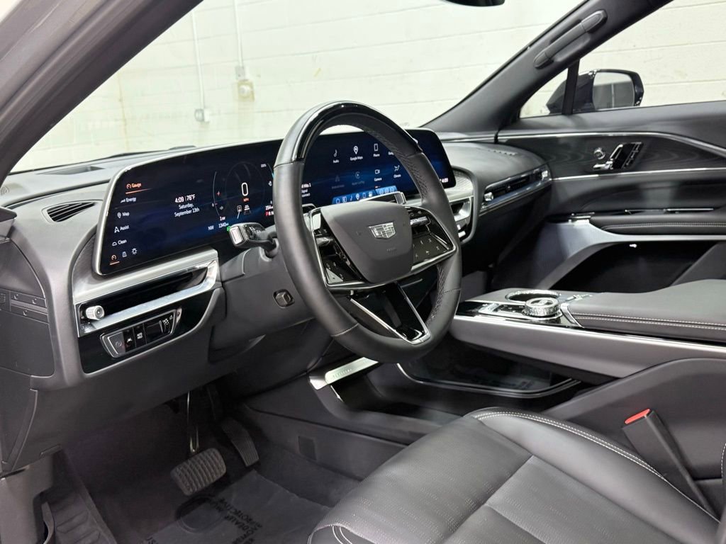 Used 2024 Cadillac Lyriq Sport RWD image 22