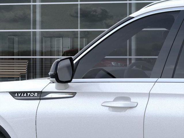 New 2026 Lincoln Aviator AWD image 20