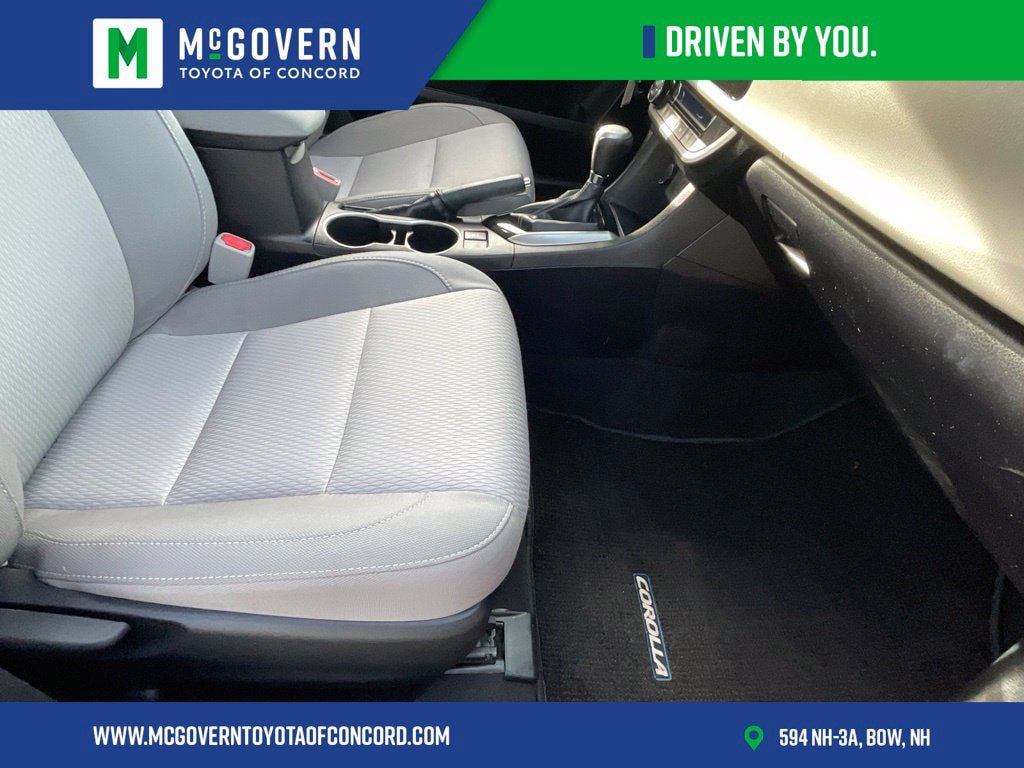 Used 2015 Toyota Corolla LE FWD image 22