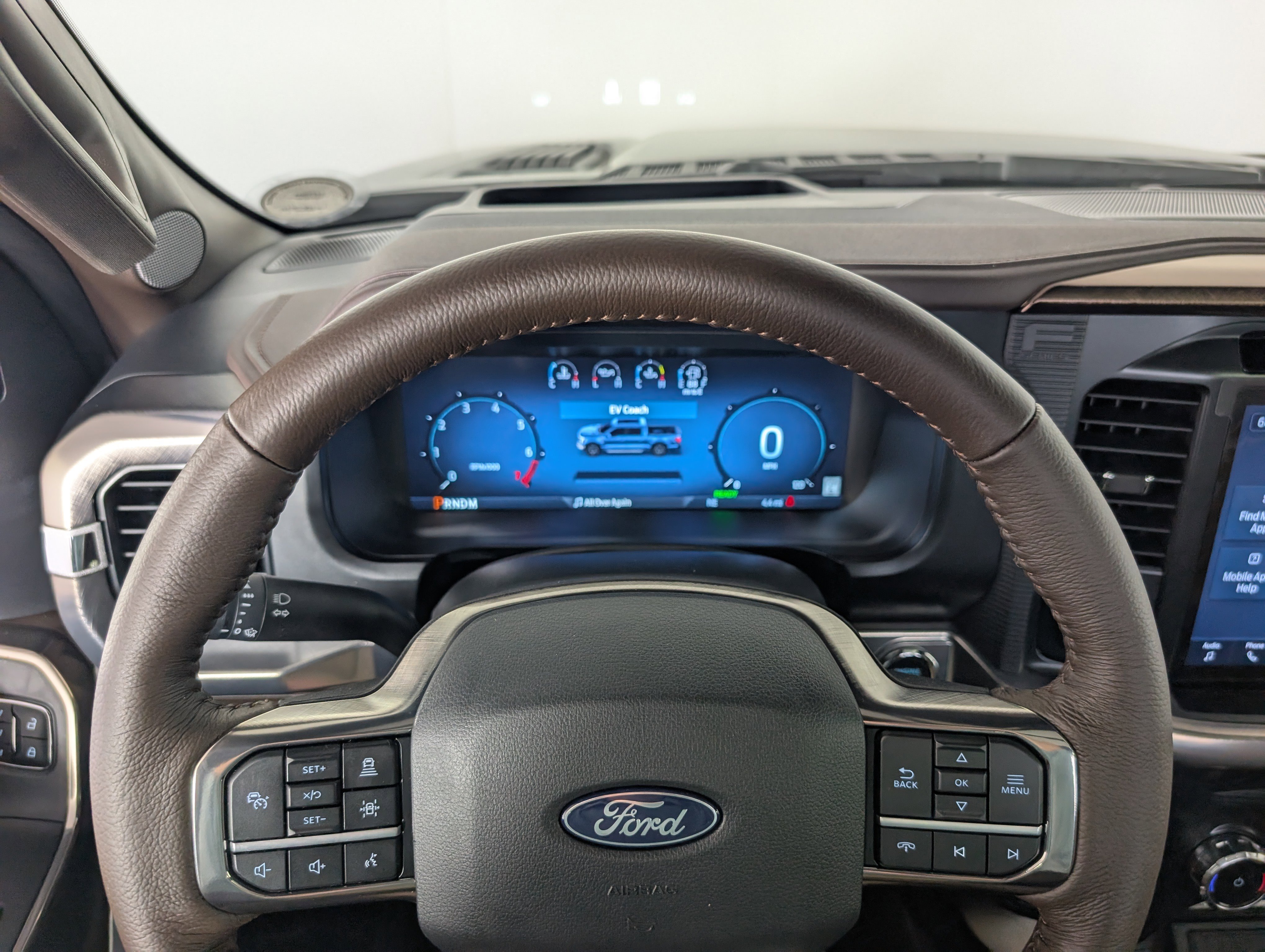 New 2025 Ford F150 King Ranch w/ FX4 Off-Road Package image 14