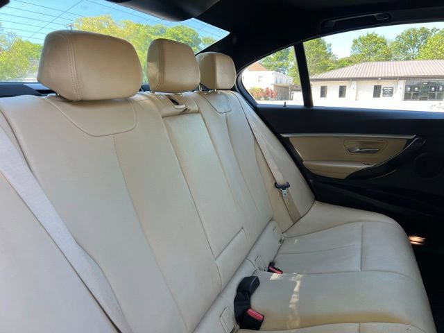 Used 2017 BMW 330i xDrive Sedan image 21