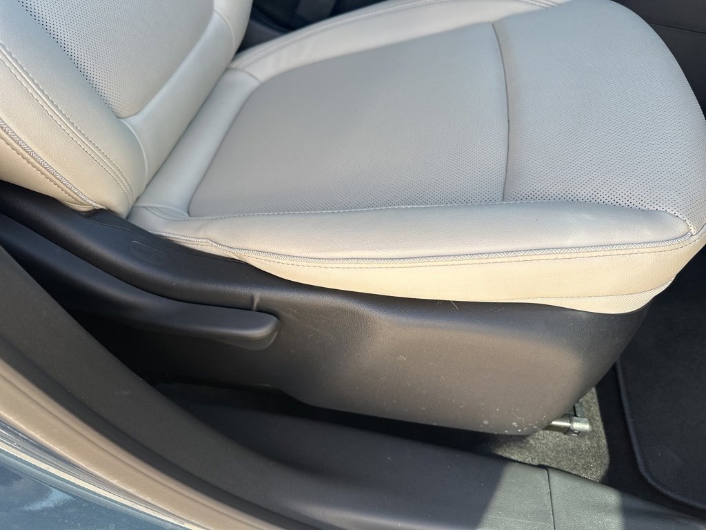 Certified 2024 Buick Encore GX Sport Touring image 37