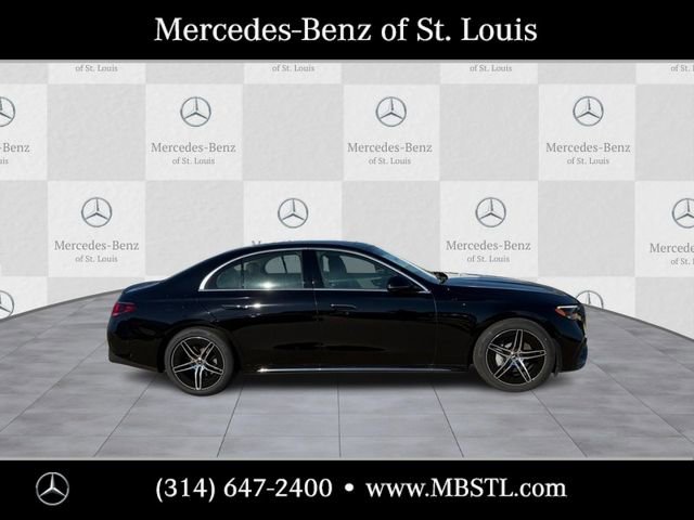 New 2025 Mercedes-Benz E 350 4MATIC Sedan image 2