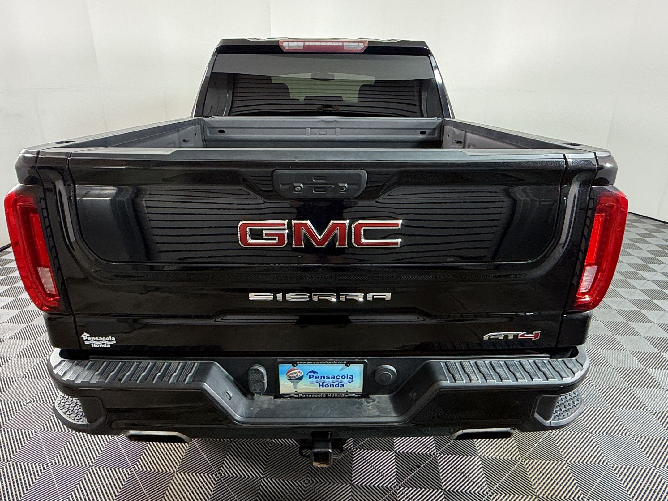 Used 2020 GMC Sierra 1500 AT4 AWD/4WD image 8