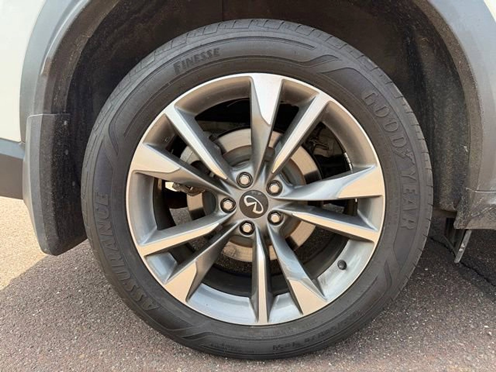 Certified 2023 INFINITI QX60 Luxe w/ Performance Audio Package AWD/4WD image 24