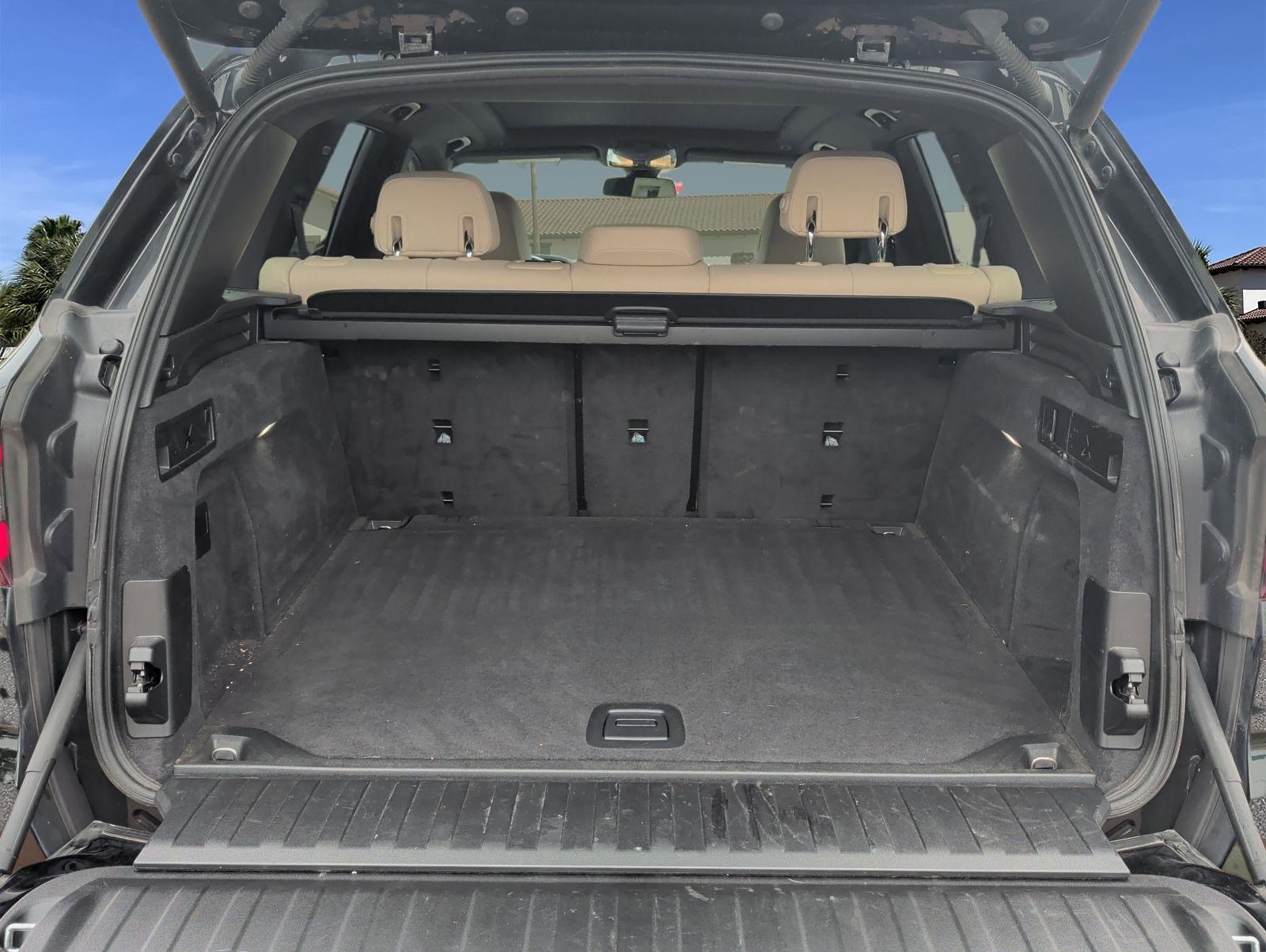 Used 2022 BMW X5 sDrive40i w/ Premium Package RWD image 25