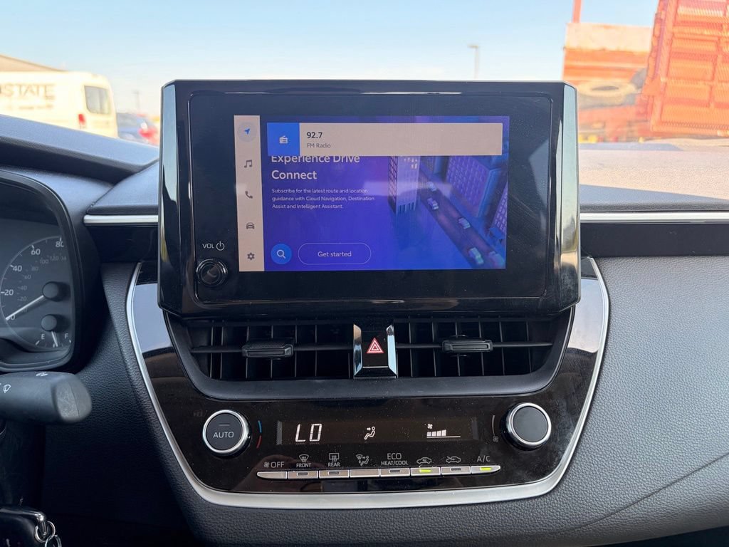 Used 2025 Toyota Corolla LE FWD image 13