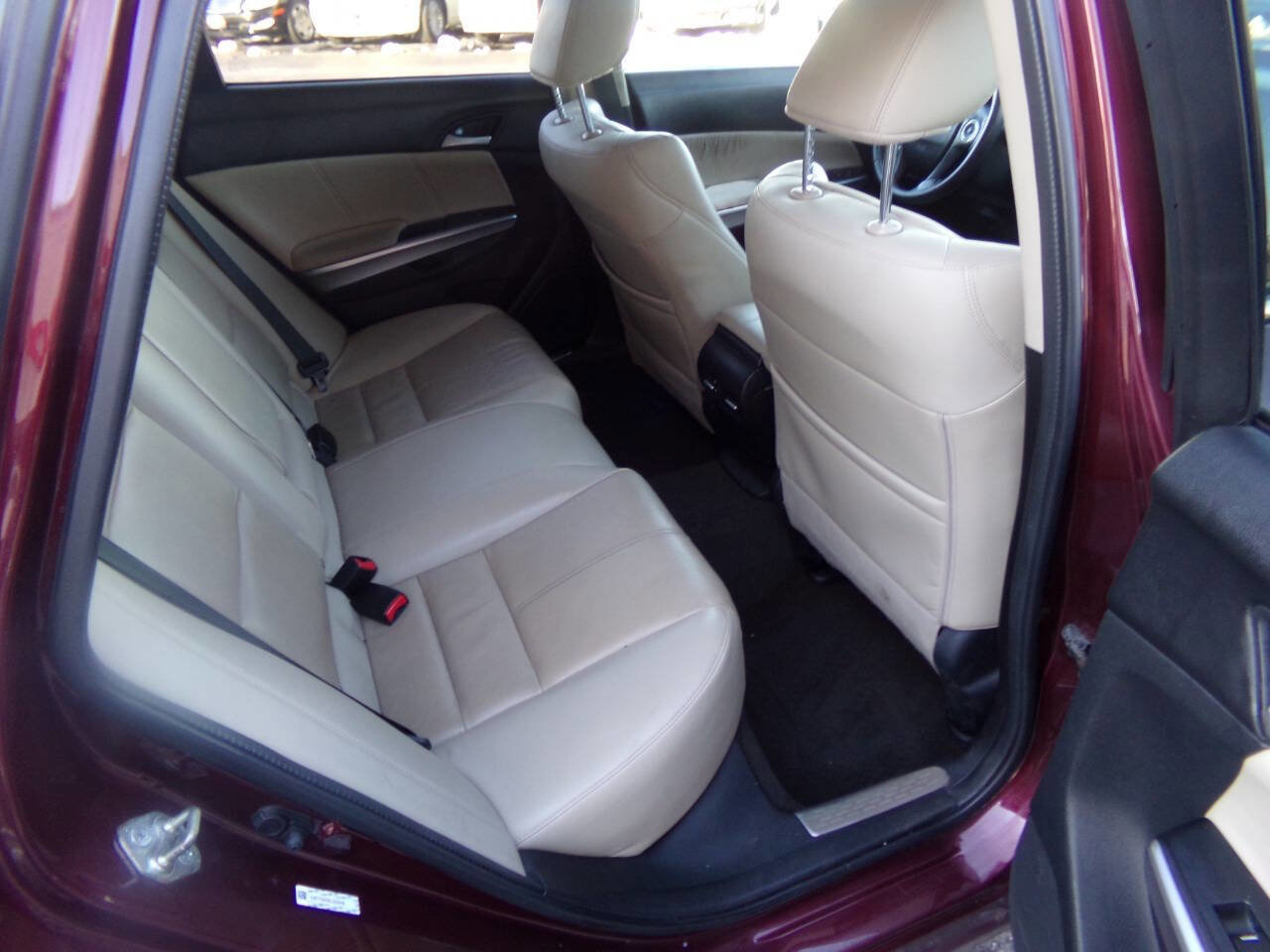 Used 2014 Honda Crosstour EX-L image 25