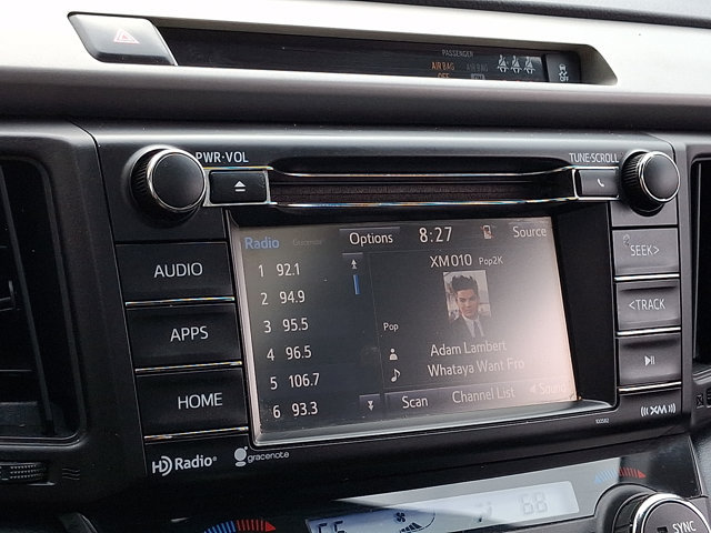 Used 2018 Toyota RAV4 XLE FWD image 17