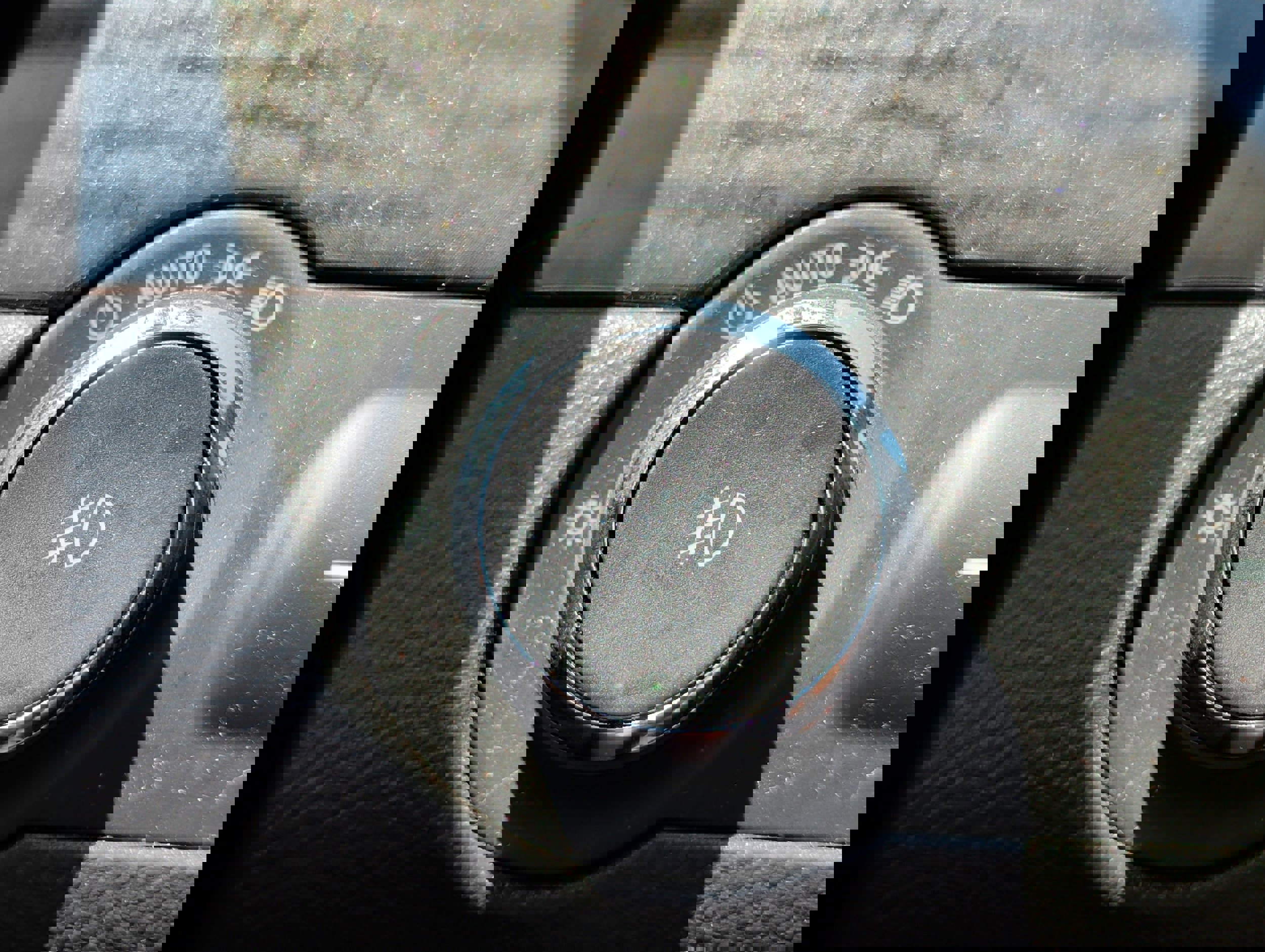 Used 2015 Buick Encore Leather AWD/4WD image 23