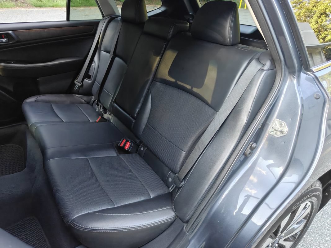 Used 2017 Subaru Outback 3.6R Limited AWD/4WD image 18