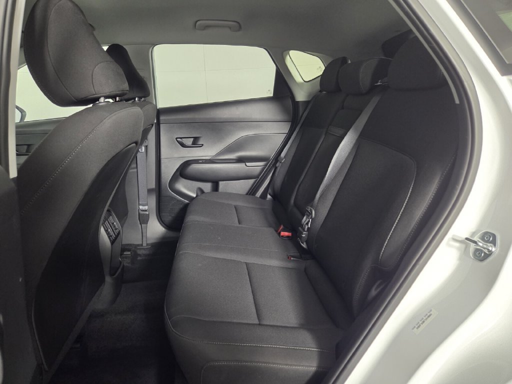 Used 2026 Hyundai Kona SEL Sport FWD image 22