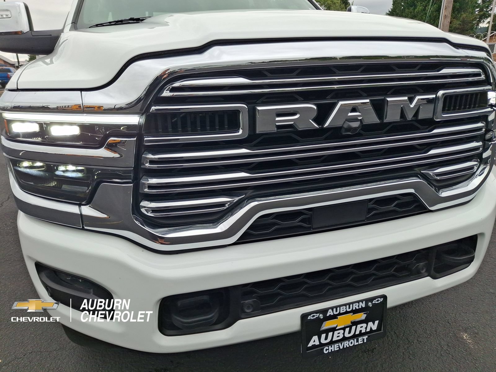 Used 2026 RAM 2500 Laramie AWD/4WD image 24