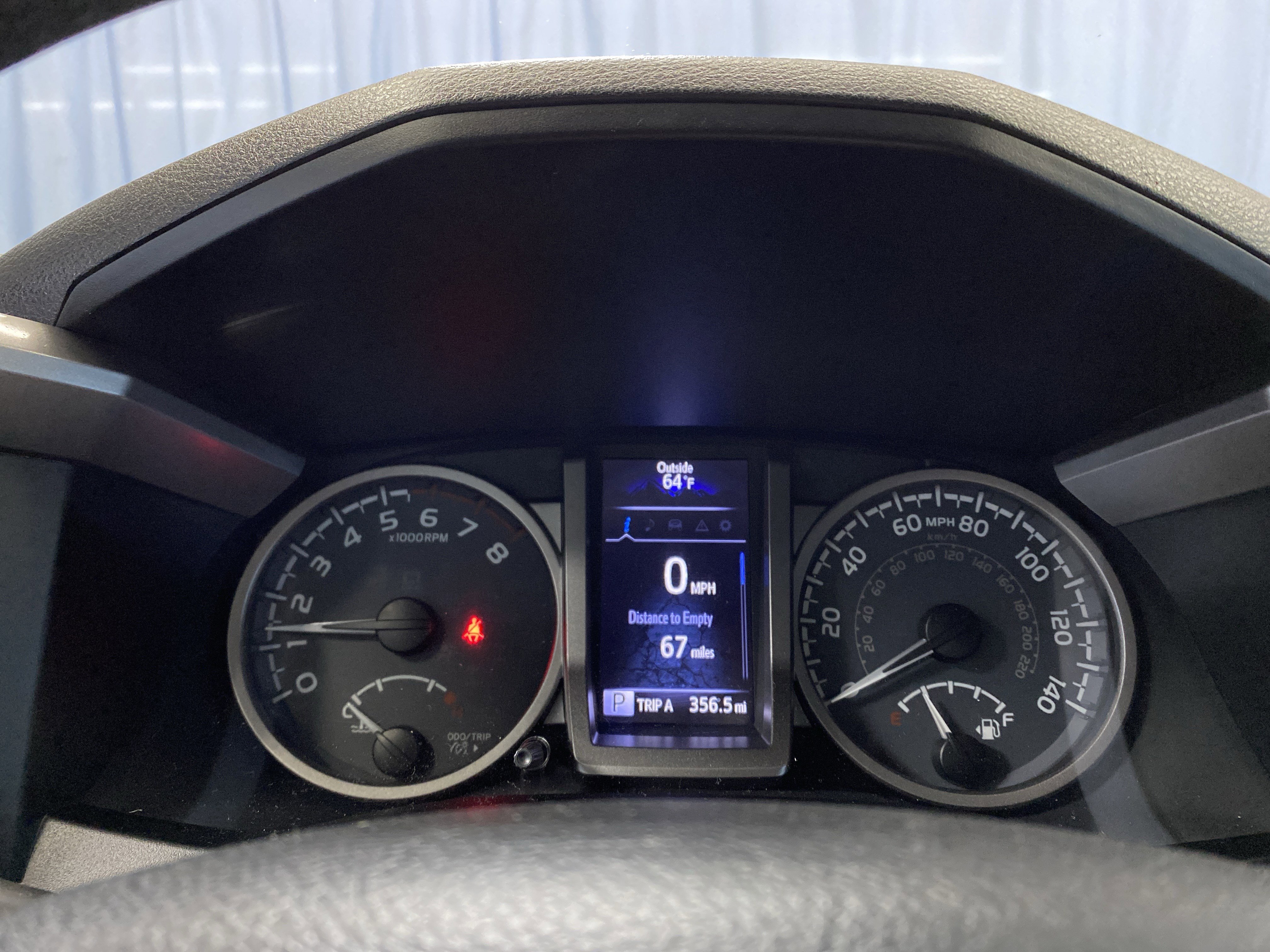 Used 2017 Toyota Tacoma 4x4 Access Cab image 22