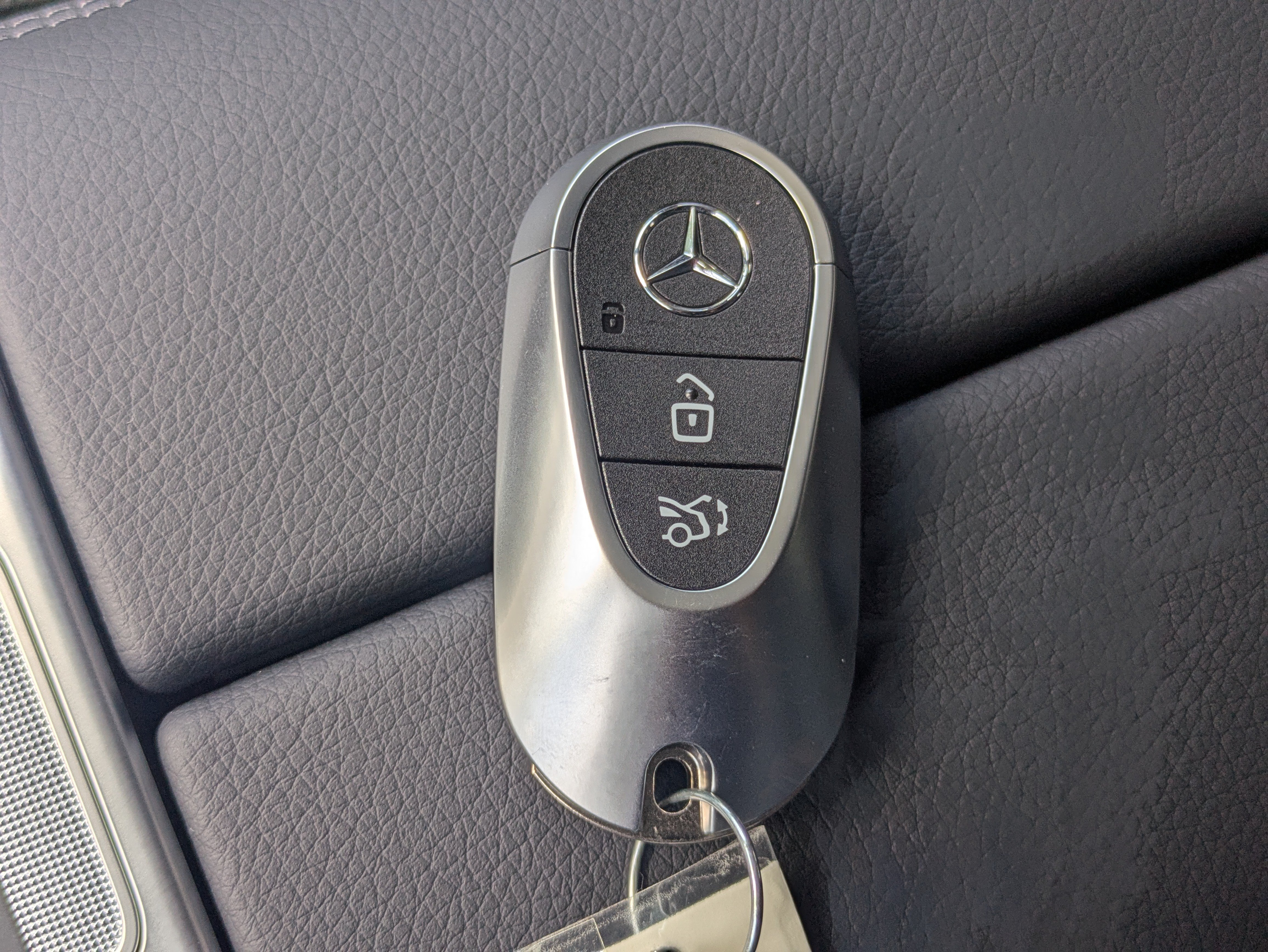 New 2026 Mercedes-Benz GLC 300 4MATIC image 29