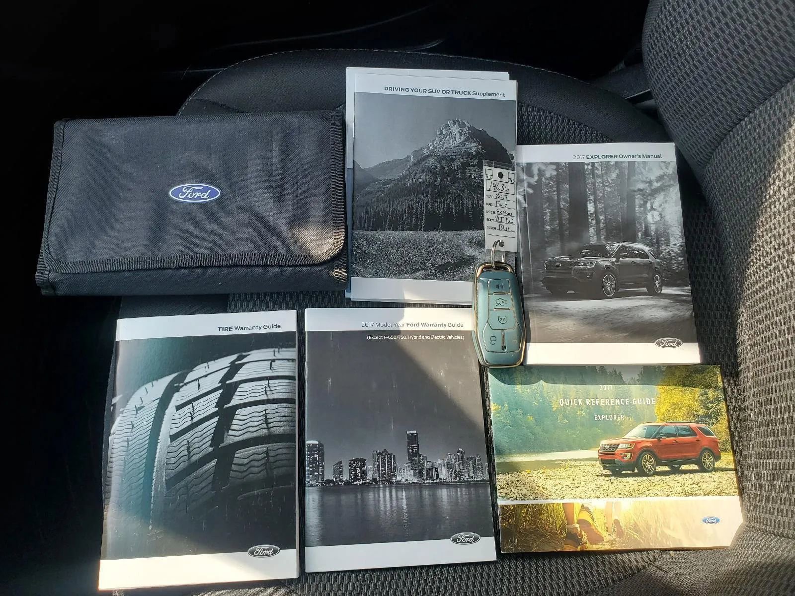 Used 2017 Ford Explorer XLT w/ Equipment Group 201A image 22