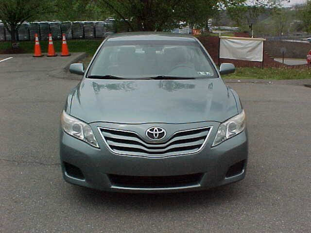 Used 2011 Toyota Camry LE w/ LE Extra-Value Pkg image 29