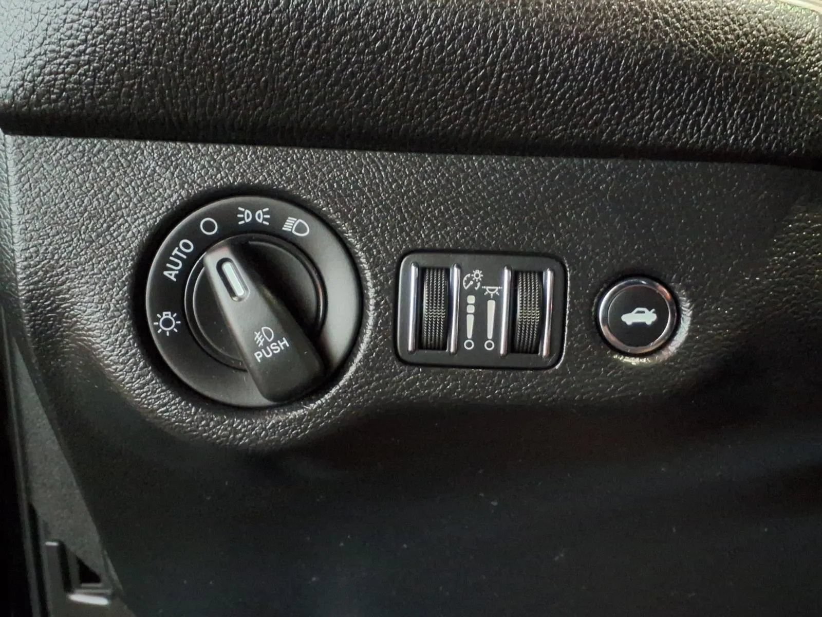 Used 2021 Dodge Challenger SXT w/ Blacktop Package RWD image 14