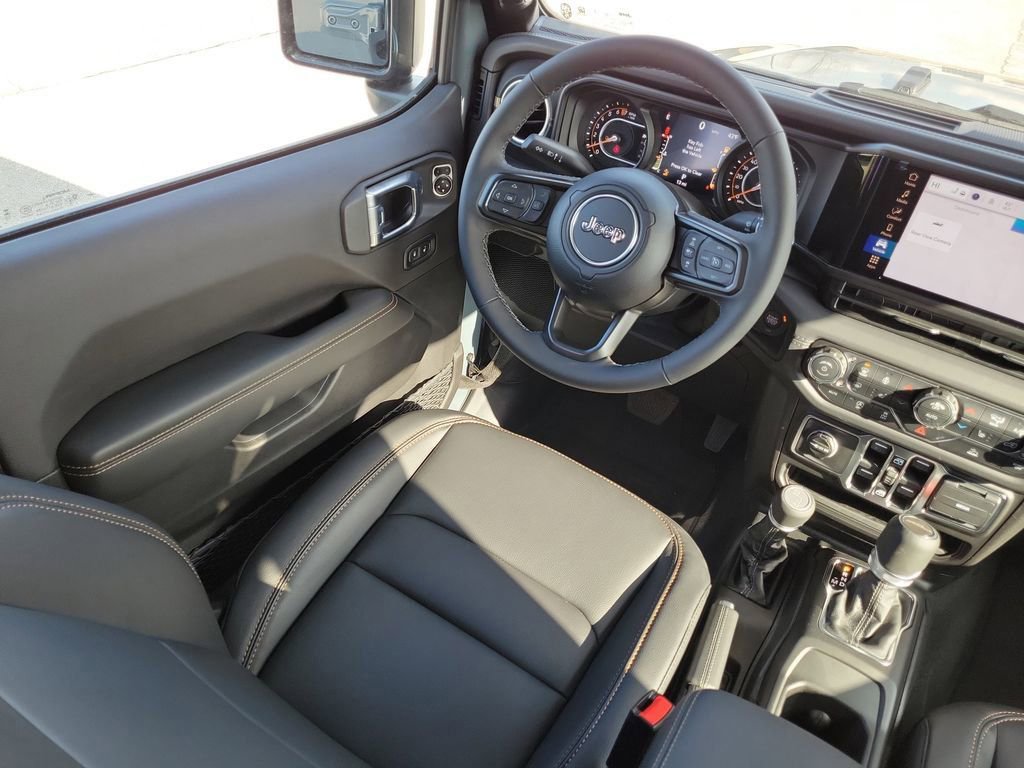 New 2026 Jeep Gladiator Mojave AWD/4WD image 14