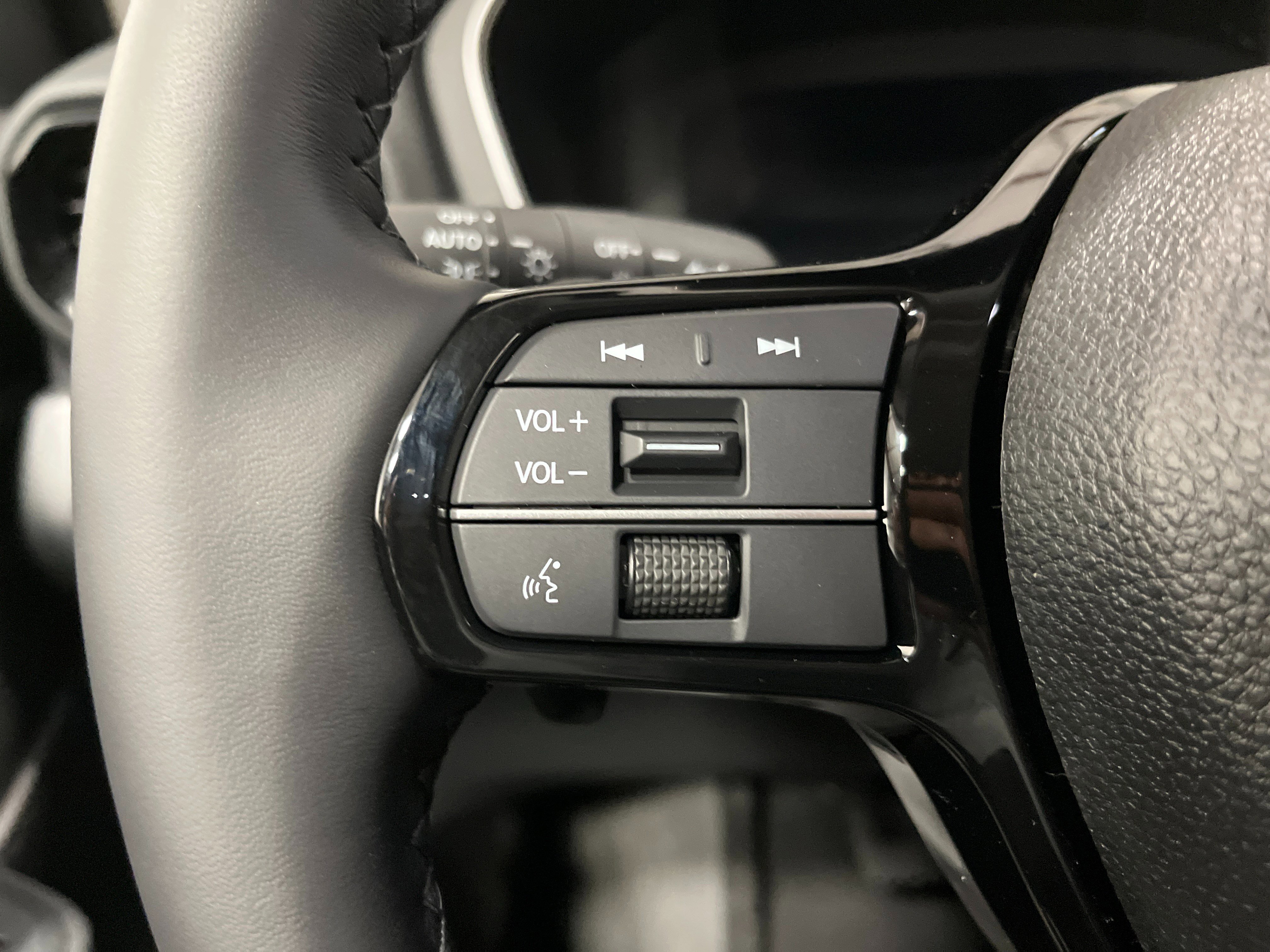 New 2026 Honda Pilot Touring image 18