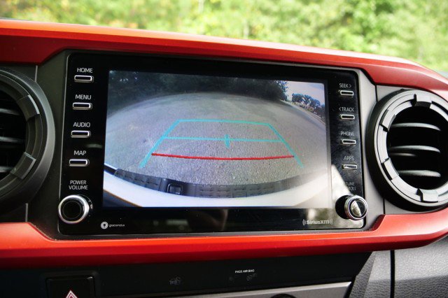 Used 2020 Toyota Tacoma TRD Sport image 14