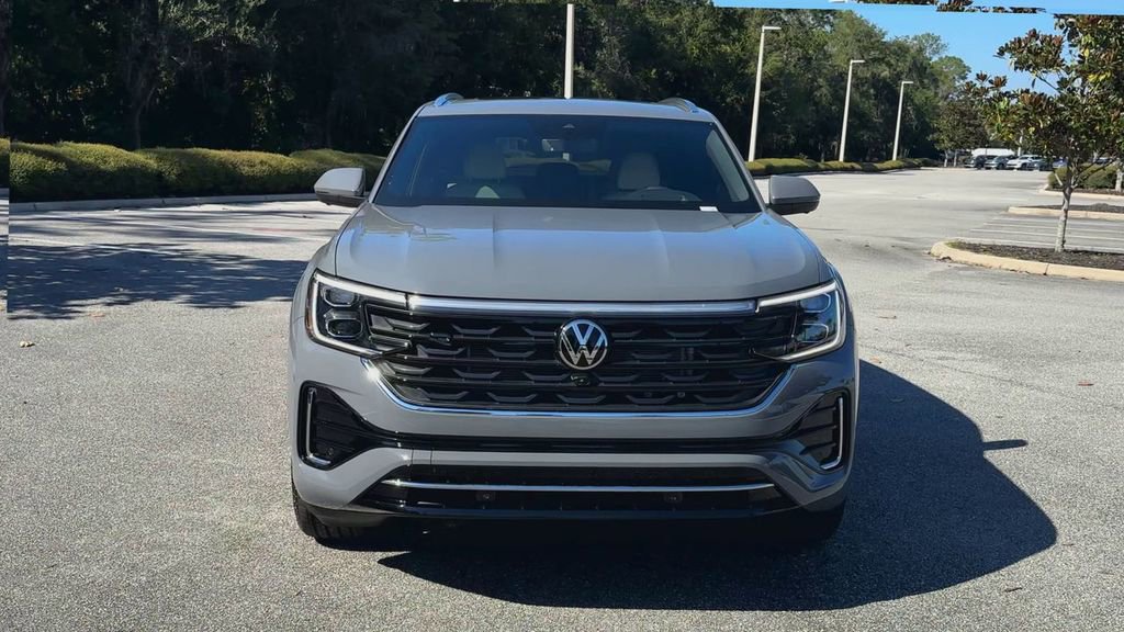New 2025 Volkswagen Atlas Cross Sport SEL Premium R-Line image 3