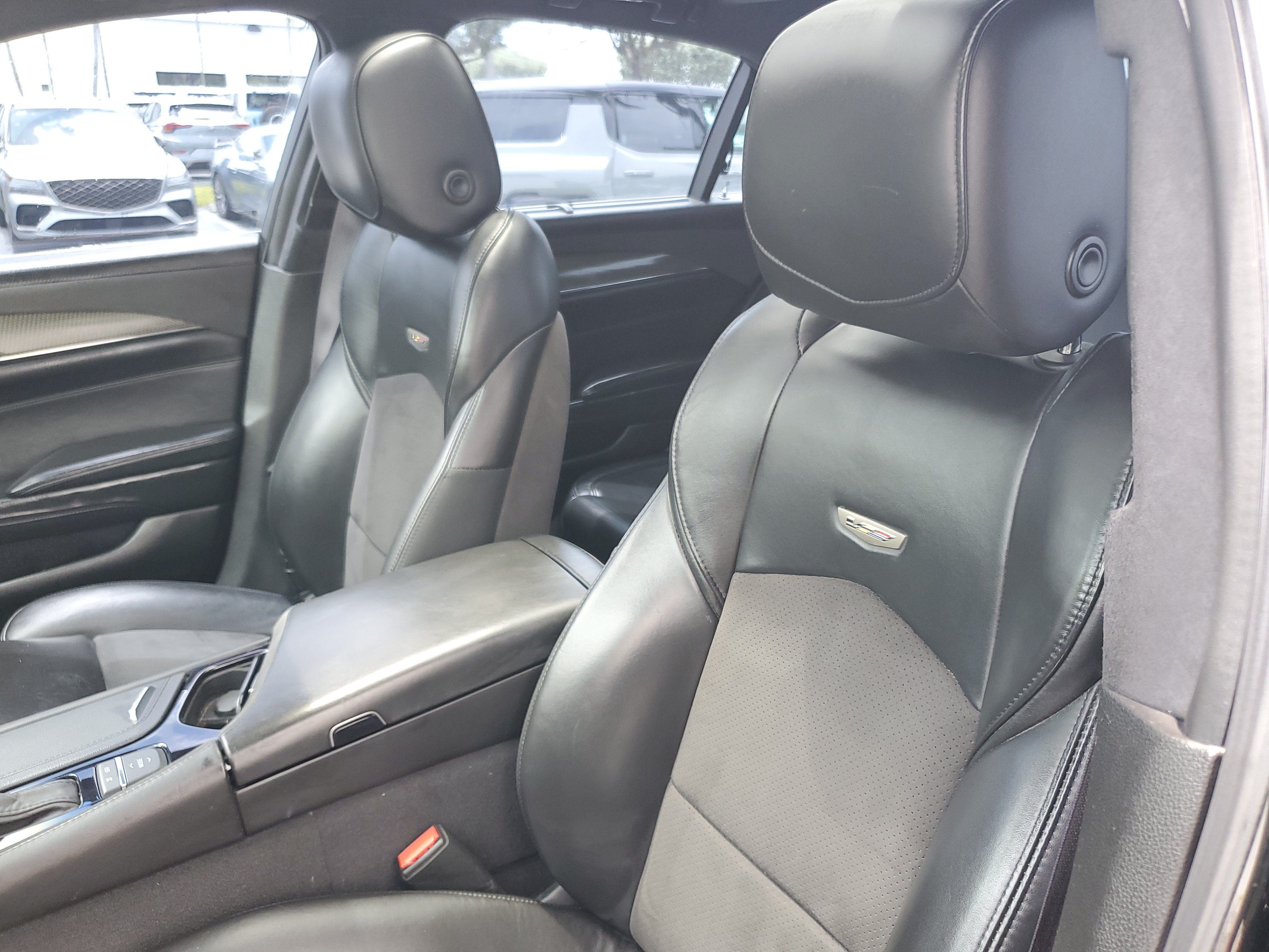 Used 2017 Cadillac CTS V w/ Luxury Package RWD image 20