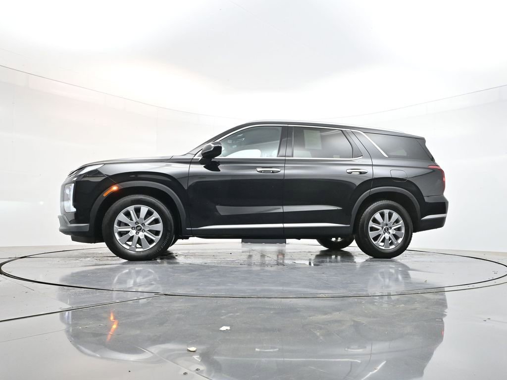 Used 2025 Hyundai Palisade SEL FWD image 32