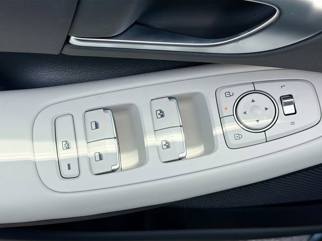 New 2026 Hyundai Sonata SEL image 17