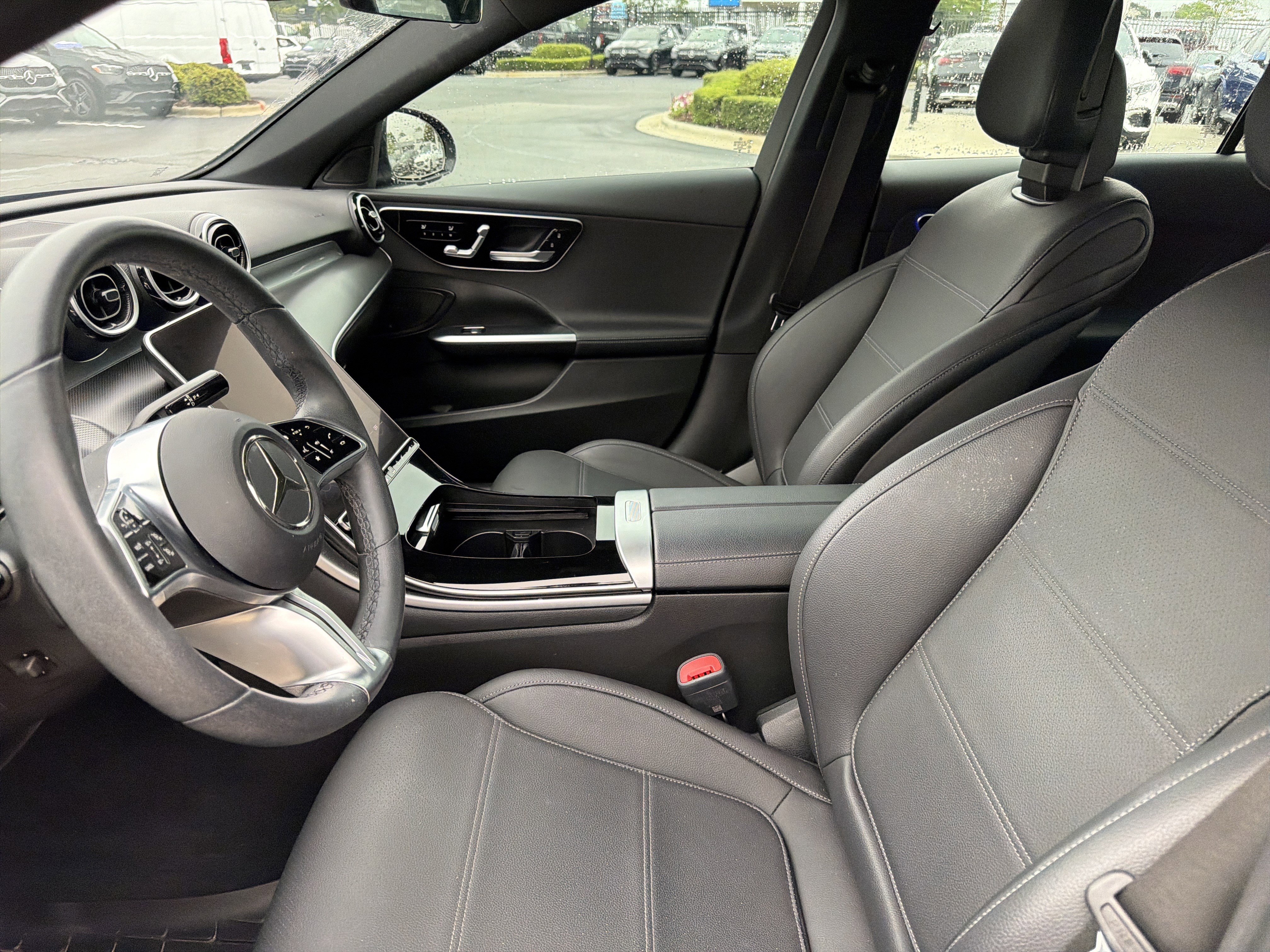 Used 2024 Mercedes-Benz C 300 Sedan image 17