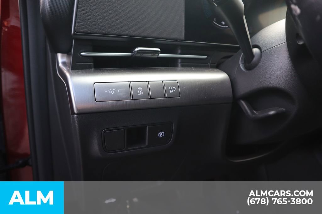 Used 2025 Hyundai Kona SEL image 13