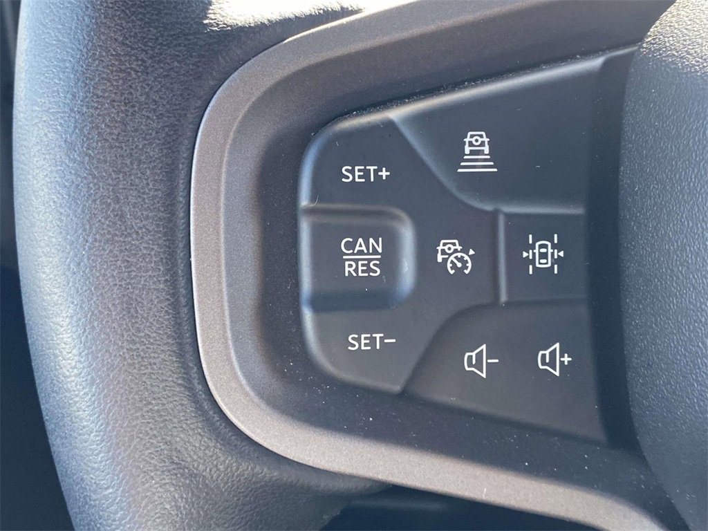 Used 2024 Ford Bronco Outer Banks image 31