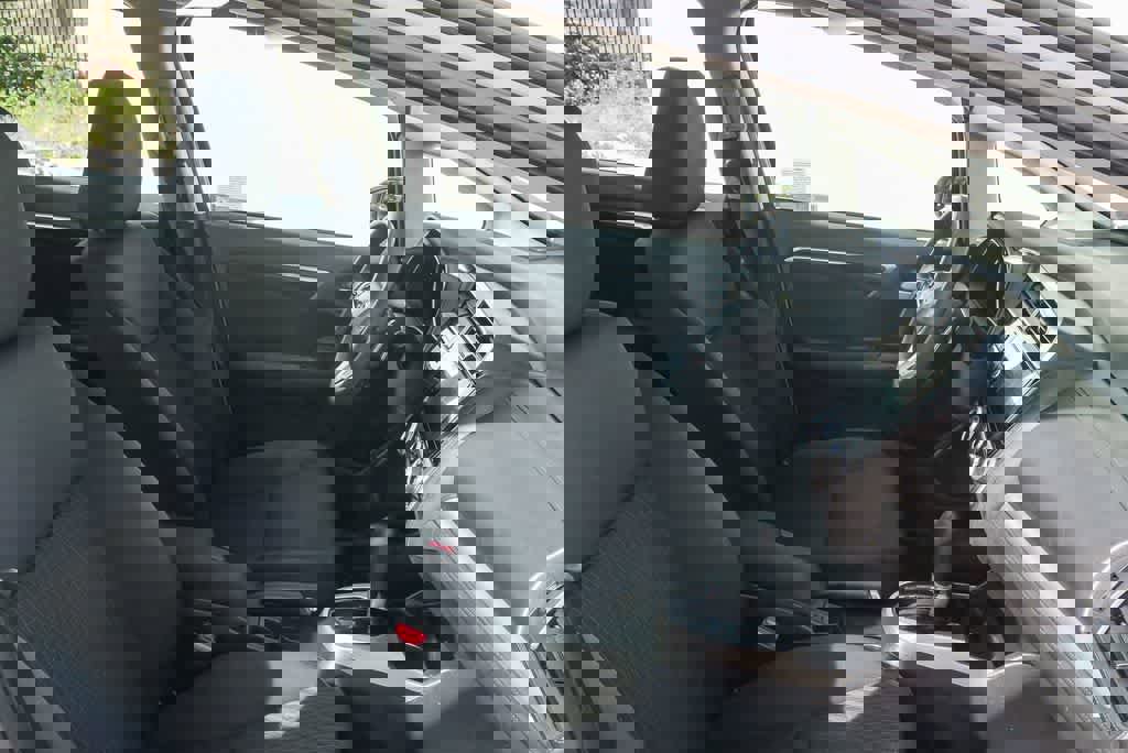 Used 2019 Honda Fit EX image 16