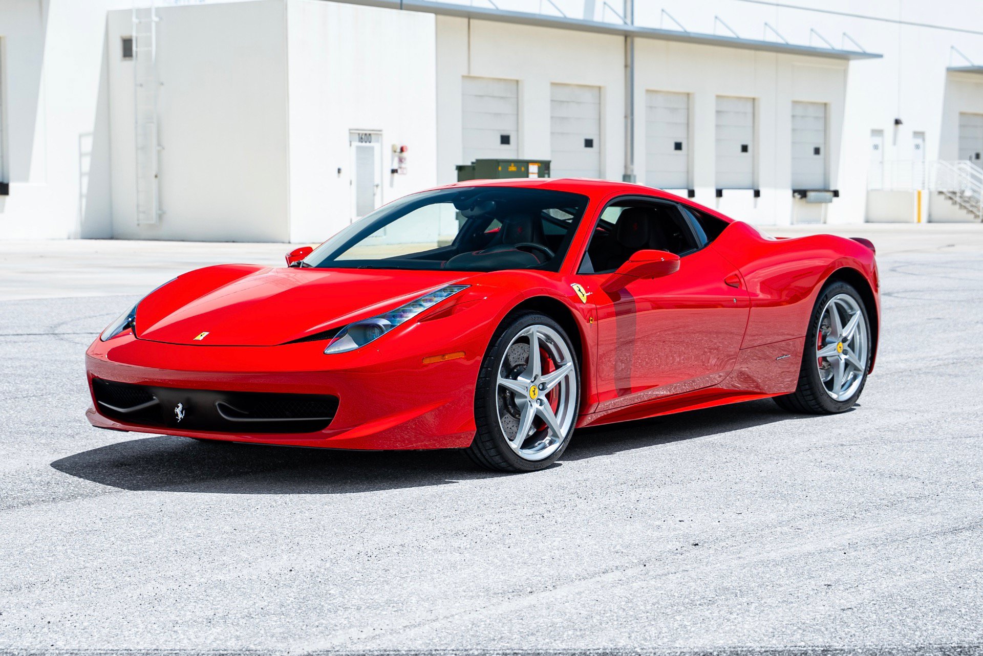 Used 2014 Ferrari 458 Italia Coupe RWD image 26