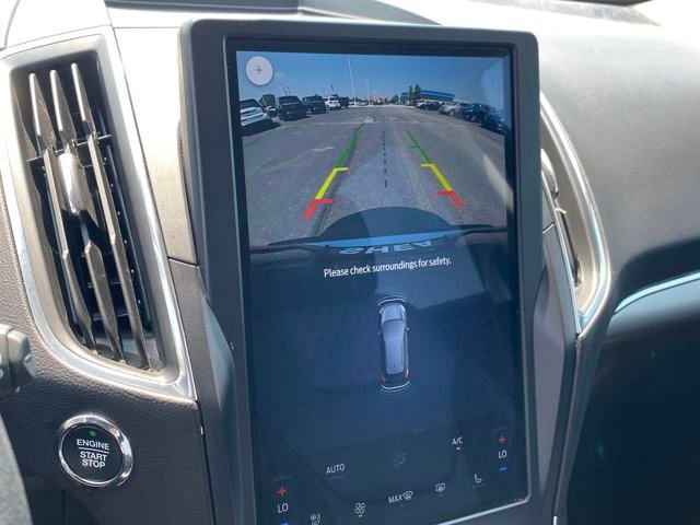 Used 2024 Ford Edge Titanium image 17
