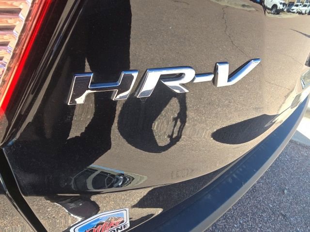 Used 2018 Honda HR-V EX image 11