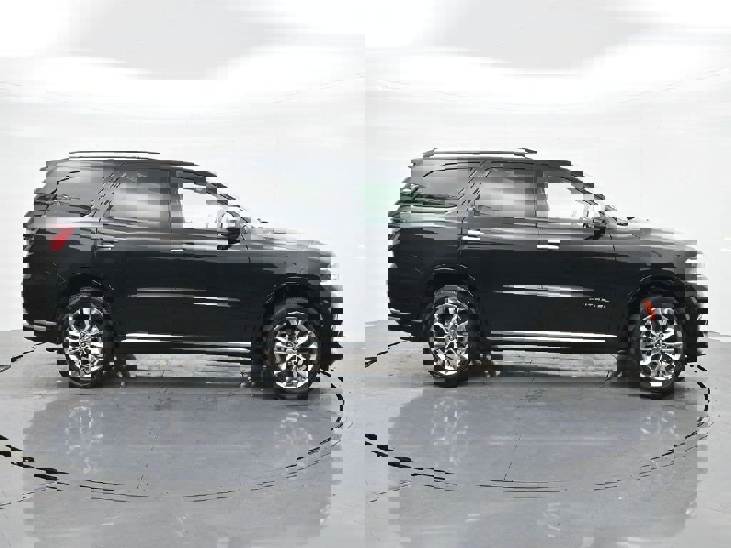 Used 2023 Dodge Durango Citadel image 4