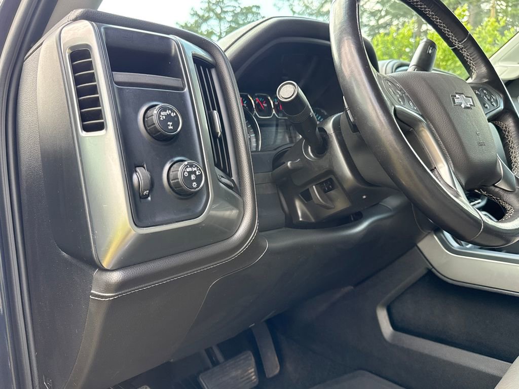 Used 2018 Chevrolet Silverado 1500 LTZ Z71 w/ Centennial Edition image 16