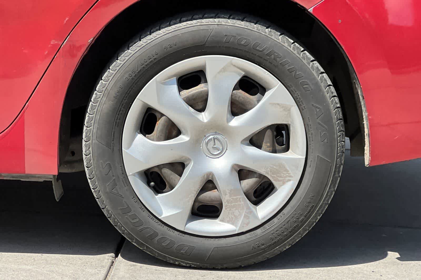 Used 2018 MAZDA MAZDA3 Sport FWD image 12