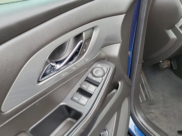 Used 2023 Chevrolet Traverse LT AWD/4WD image 7