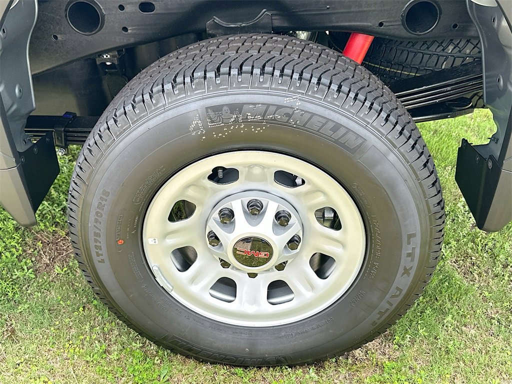 New 2025 GMC Sierra 2500 Pro w/ Convenience Package image 22