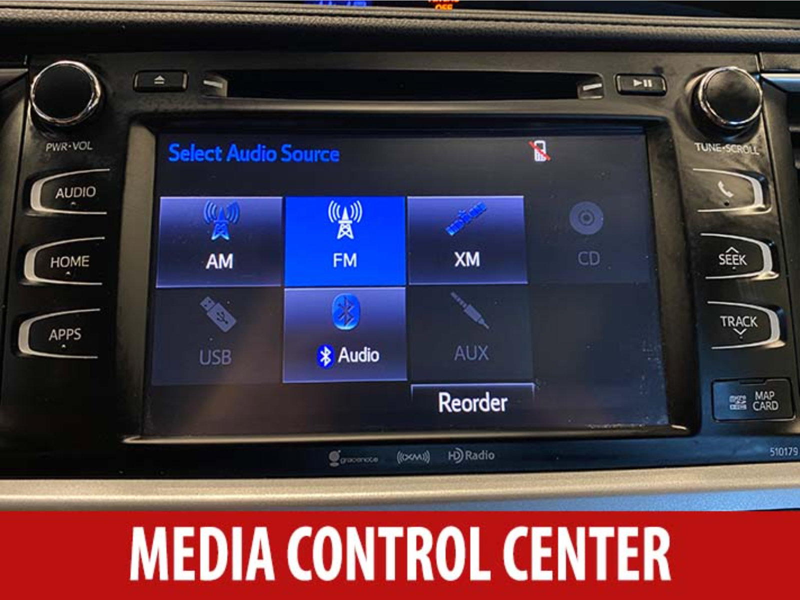 Used 2017 Toyota Highlander XLE AWD/4WD image 15