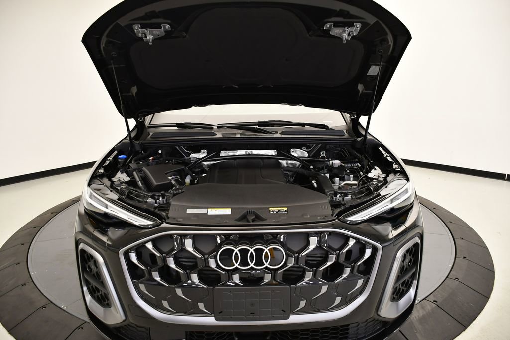 Used 2025 Audi Q5 Premium Plus w/ Premium Plus image 13