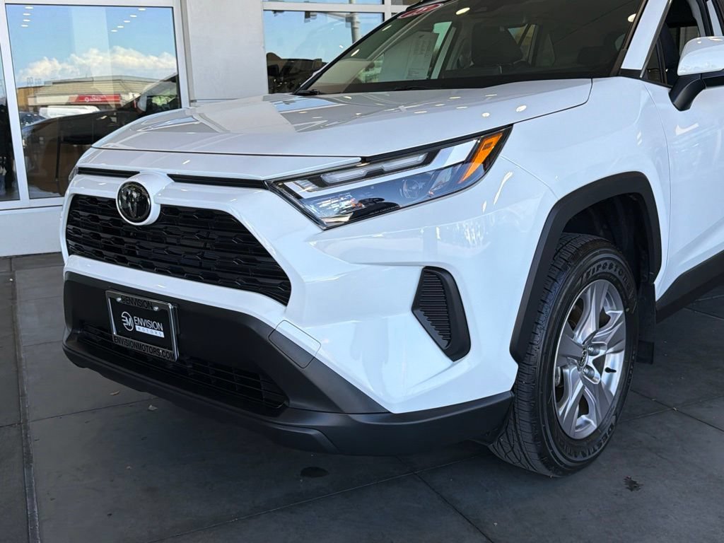 Certified 2025 Toyota RAV4 LE AWD/4WD image 3