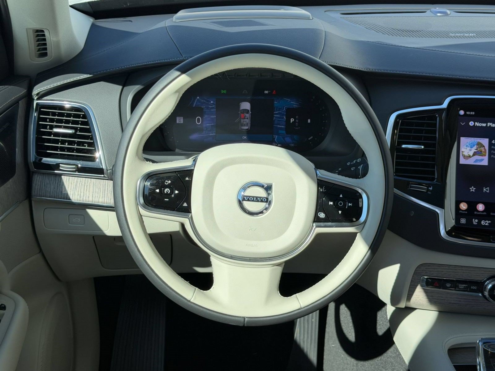 Used 2023 Volvo XC90 B6 Ultimate w/ Protection Package Premier AWD/4WD image 11