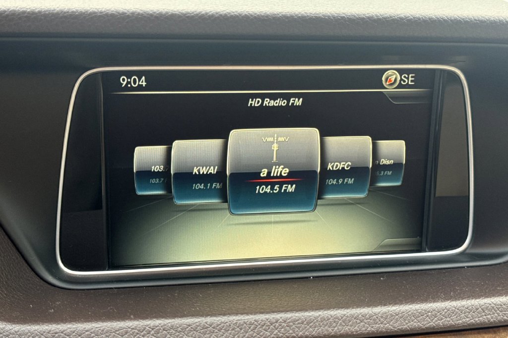 Used 2016 Mercedes-Benz E 350 4MATIC Wagon image 25