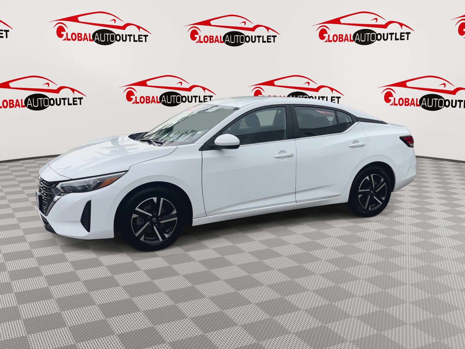 Used 2025 Nissan Sentra SV FWD image 4
